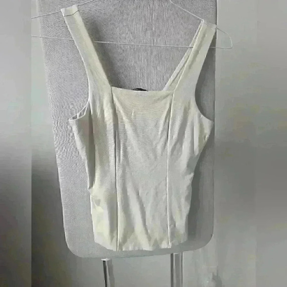 8 piece bundle of women's tops - size xs/s - Picture 4 of 15